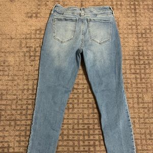 Old Navy Rockstar Super Skinny Distressed Hem